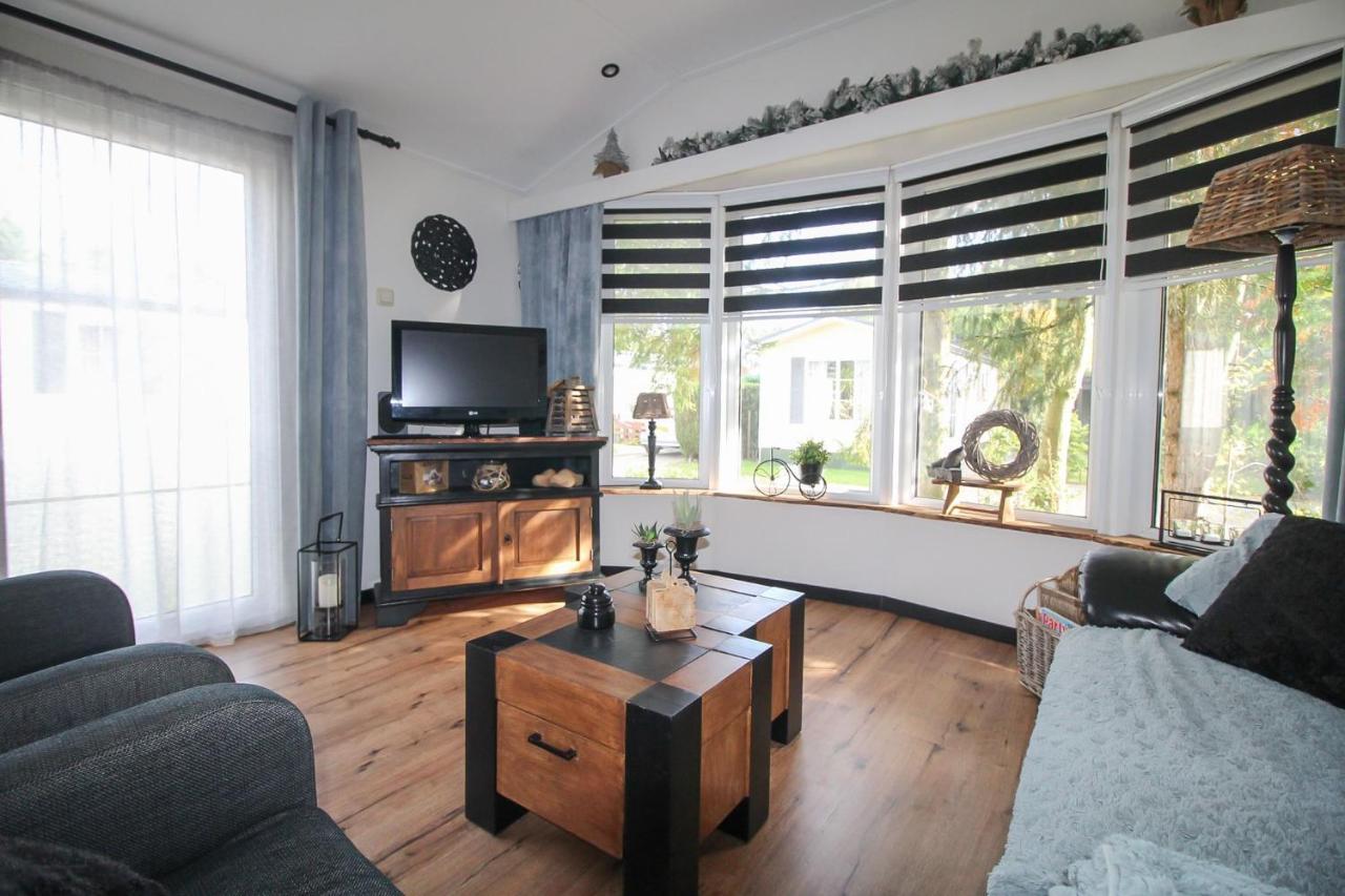 Sfeervol Chalet Op De Veluwe 皮滕 外观 照片