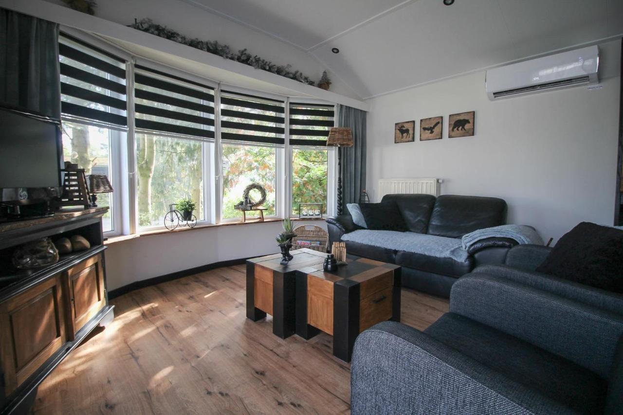Sfeervol Chalet Op De Veluwe 皮滕 外观 照片